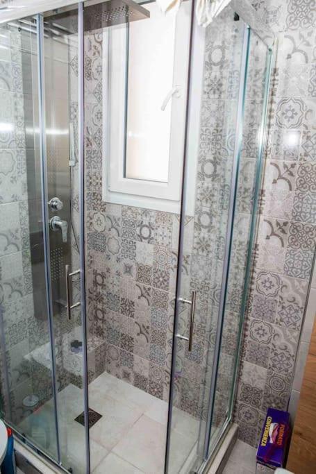 Lavrio Seaview 2Bdr Apt 4 Min Dive From The Sea المظهر الخارجي الصورة